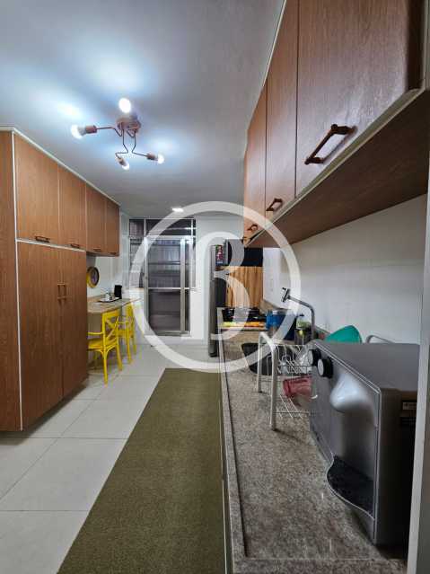 COZINHA OUTRO ÂNGULO - 22