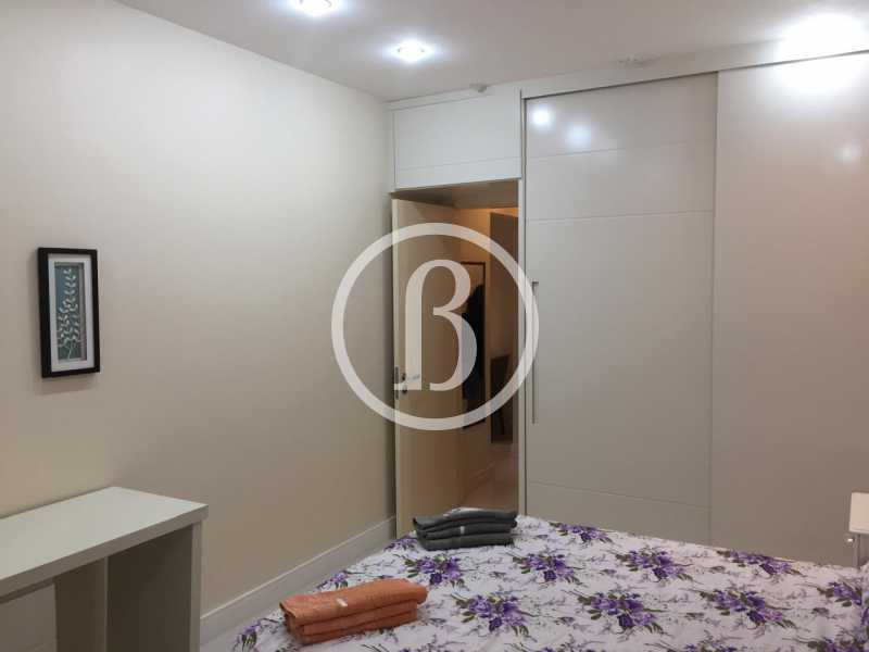 QUARTO OUTRO ÂNGULO - 11