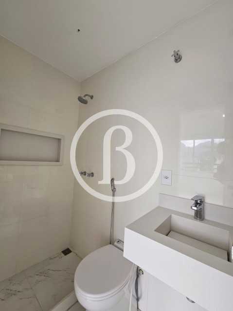 BANHEIRO - 13