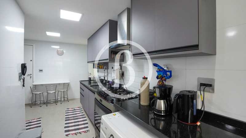COZINHA OUTRO ÂNGULO - 27