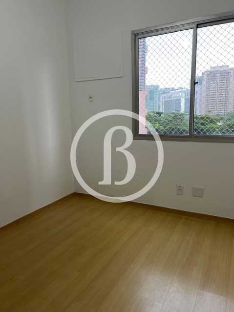 2° QUARTO OUTRO ÂNGULO - 10