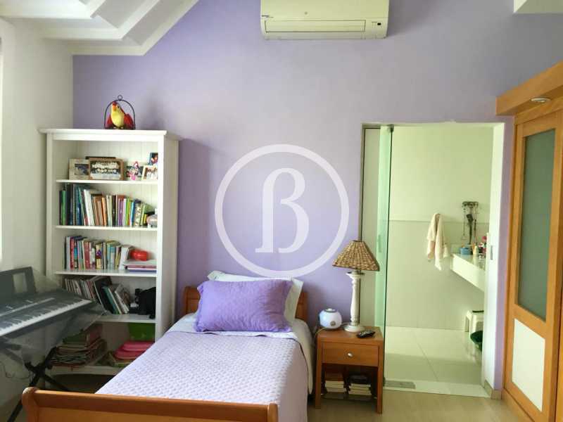 QUARTO - 17