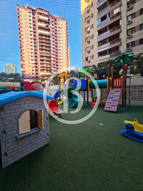 PLAYGROUND - 24