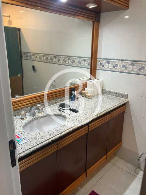 BANHEIRO - 13