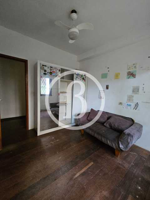 QUARTO - 14