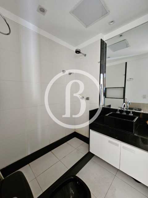 BANHEIRO - 26