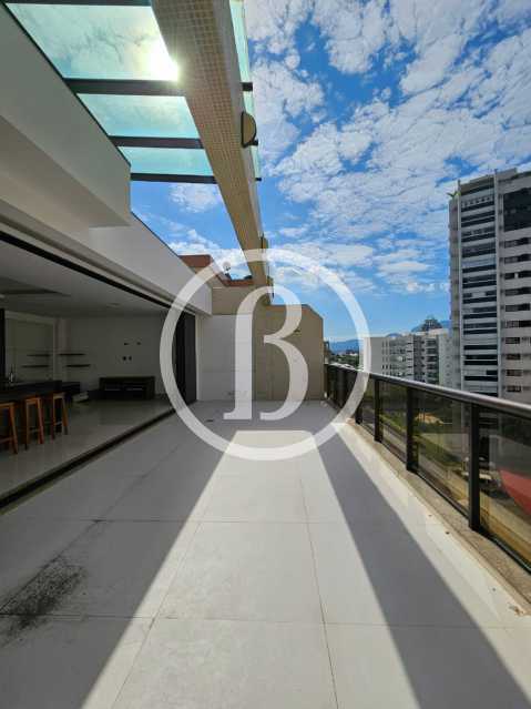 TERRAÇO OUTRO ÂNGULO - 21