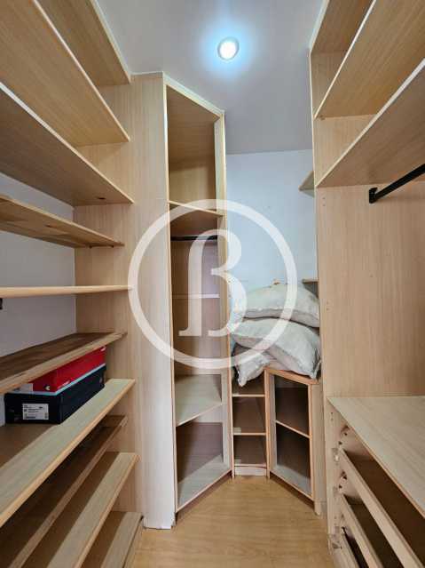 CLOSET - 20