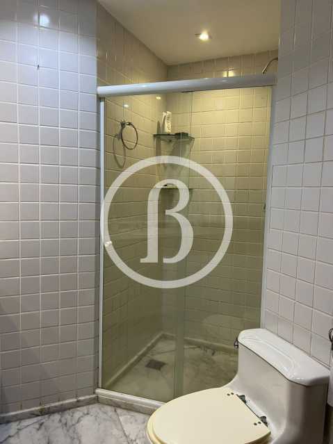 BANHEIRO OUTRO ÂNGULO - 16