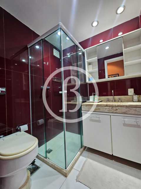 BANHEIRO SOCIAL - 14