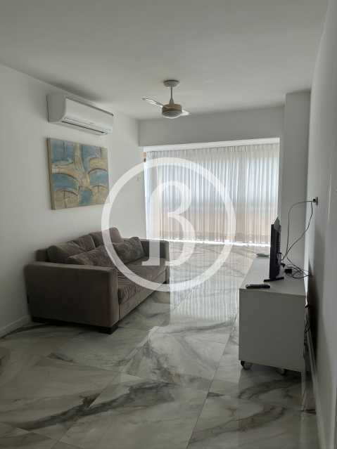 SALA - 4