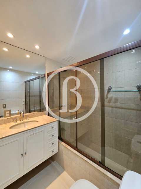 BANHEIRO DA SUÍTE - 19