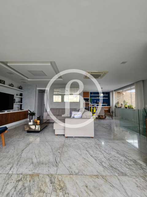 Conheça SALA 2° PISO OUTRO ÂNGULO do imóvel - Cobertura 3 quartos à venda Barra da Tijuca, Rio de Janeiro - R$ 7.000.000 - BFCO30106 - 18 SALA 2° PISO OUTRO ÂNGULO - 18