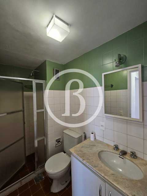 BANHEIRO SOCIAL - 12