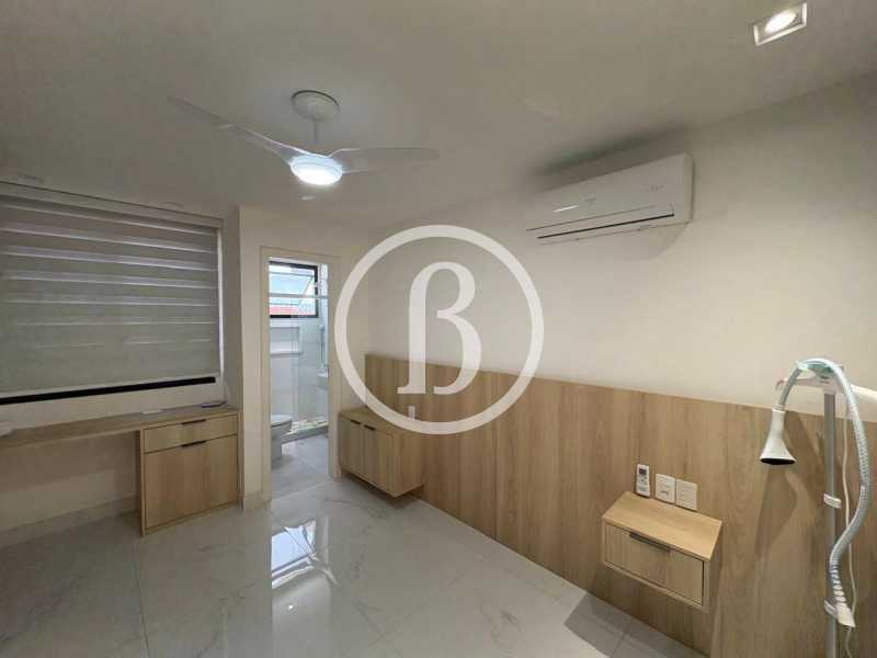 2° QUARTO OUTRO ÂNGULO - 12