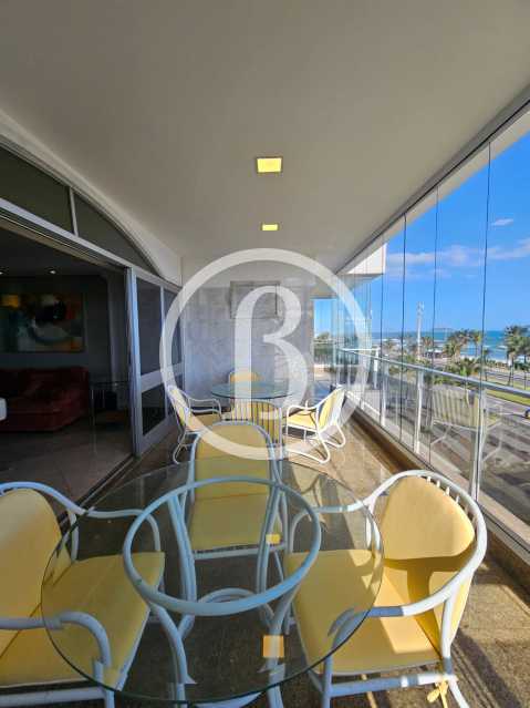 Conheça VARANDA OUTRO ÂNGULO do imóvel - Apartamento 4 quartos à venda Barra da Tijuca, Rio de Janeiro - R$ 4.200.000 - BFAP40300 - 7 VARANDA OUTRO ÂNGULO - 7