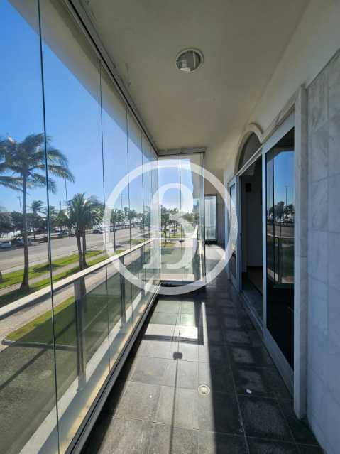 Conheça VARANDA 2 SUÍTE do imóvel - Apartamento 4 quartos à venda Barra da Tijuca, Rio de Janeiro - R$ 3.500.000 - BFAP40301 - 15 VARANDA 2 SUÍTE - 15