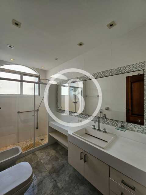 Conheça BANHEIRO SOCIAL do imóvel - Apartamento 4 quartos à venda Barra da Tijuca, Rio de Janeiro - R$ 3.500.000 - BFAP40301 - 11 BANHEIRO SOCIAL - 11