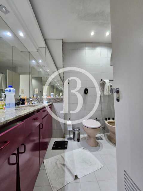 BANHEIRO DA SUÍTE - 18