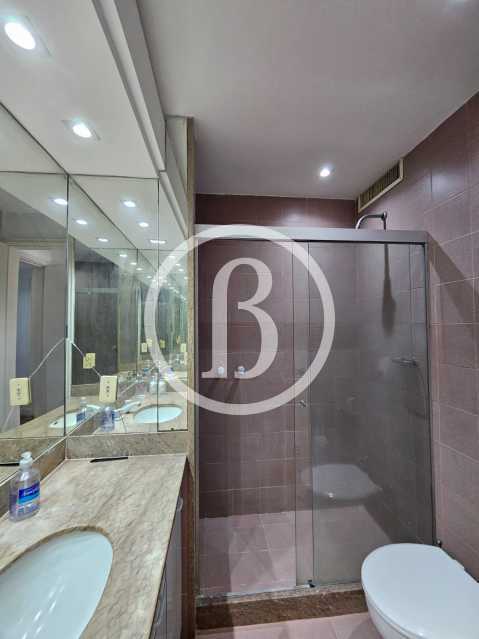 BANHEIRO SOCIAL - 14