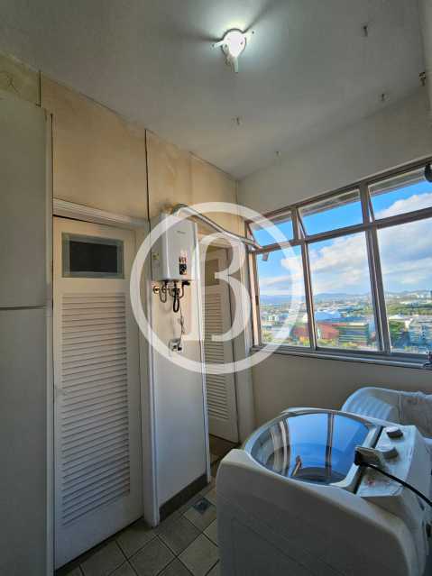 ÁREA DE SERVIÇO - 29