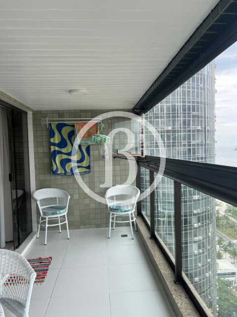 VARANDA OUTRO ANGULO - 4