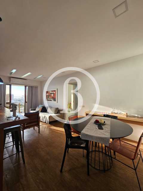 SALA OUTRO ÂNGULO - 8