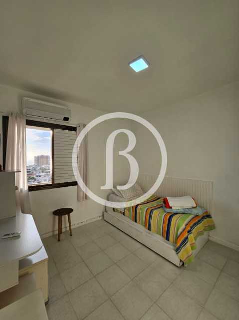 2° QUARTO OUTRO ÂNGULO - 15