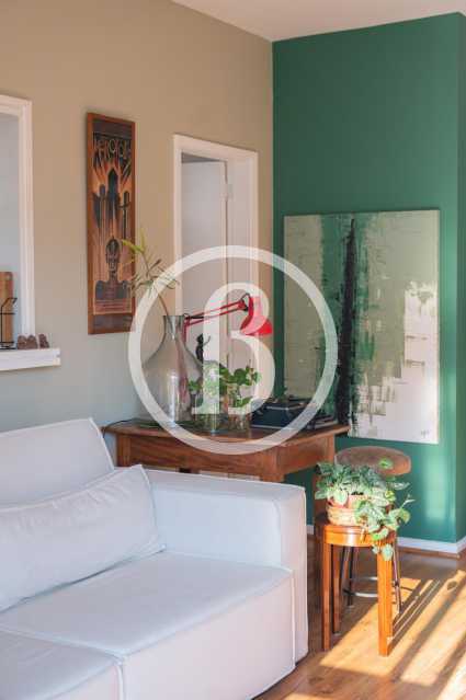 SALA OUTRO ÂNGULO - 11