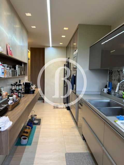 COZINHA OUTRO ÂNGULO - 25