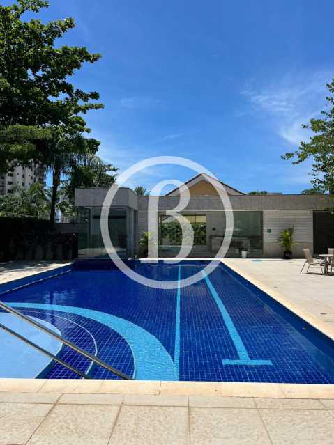 PISCINA CONDOMÍNIO - 28