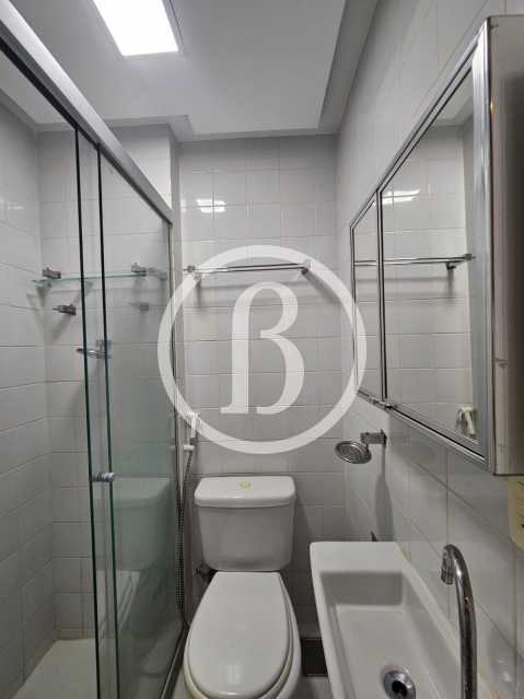 BANHEIRO SOCIAL - 12