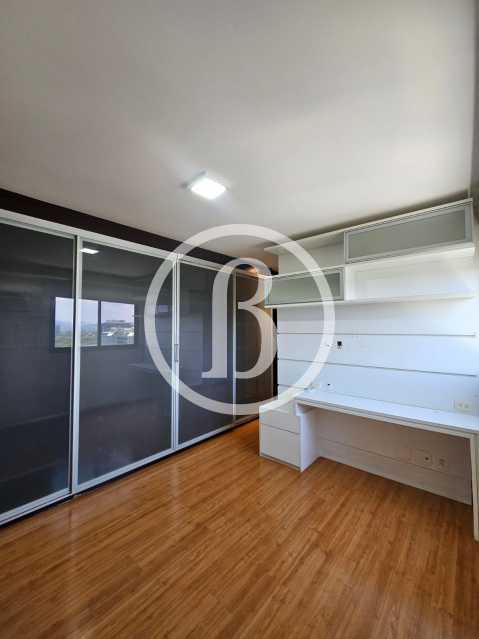 SUITE 2 OUTRO ÂNGULO - 18