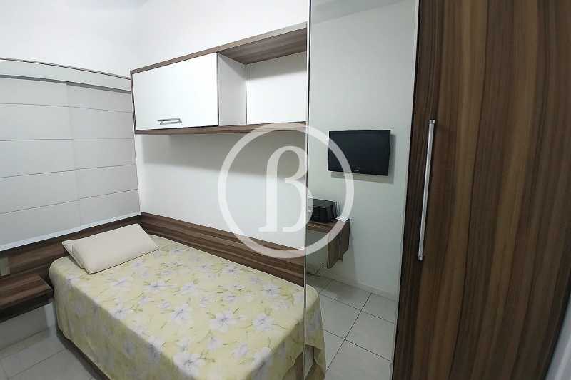 3° QUARTO OUTRO ÂNGULO - 25