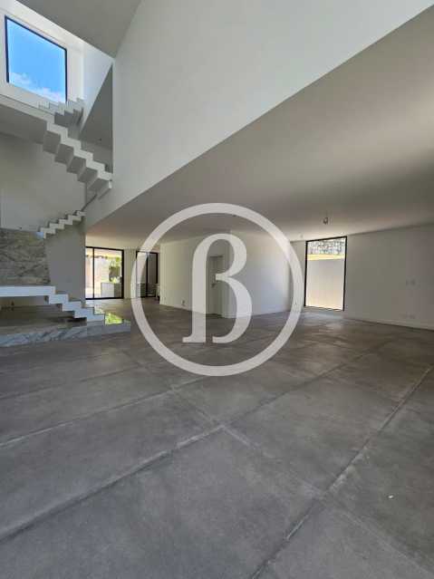 SALA OUTRO ÂNGULO - 9