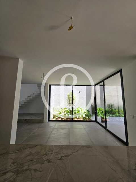 SALA OUTRO ÂNGULO - 10