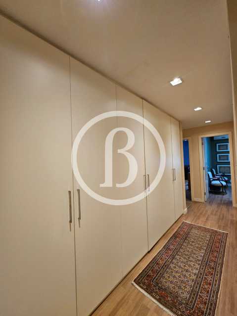 Conheça SUITE OUTRO ANGULO do imóvel - Apartamento 3 quartos à venda Barra da Tijuca, Rio de Janeiro - R$ 3.500.000 - BFAP30519 - 21 SUITE OUTRO ANGULO - 21