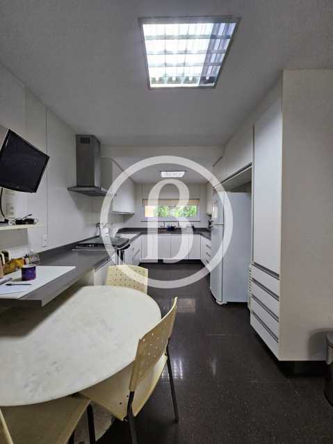 Conheça COZINHA OUTRO ANGULO do imóvel - Apartamento 3 quartos à venda Barra da Tijuca, Rio de Janeiro - R$ 3.500.000 - BFAP30519 - 26 COZINHA OUTRO ANGULO - 26