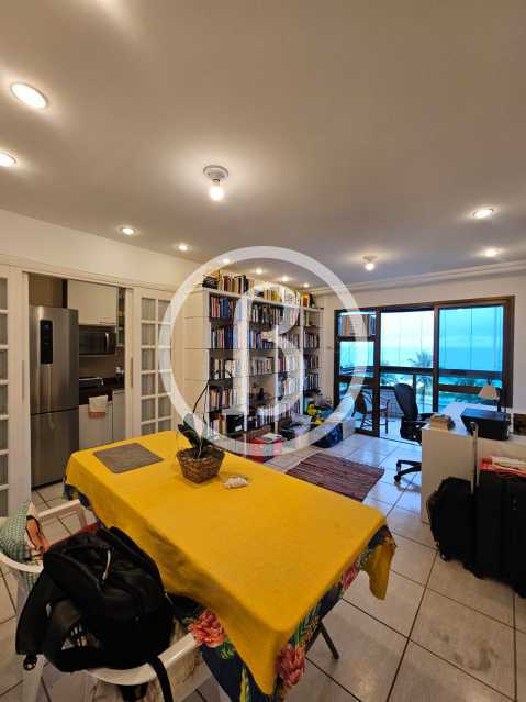 SALA OUTRO ANGULO - 9