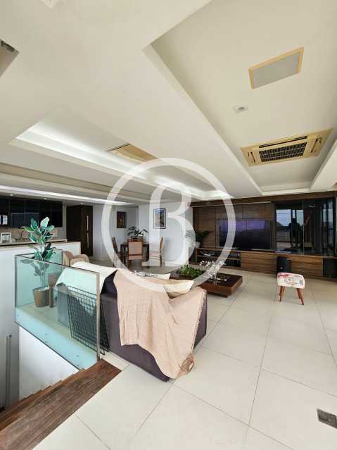 SALA SEGUNDO PISO - 26