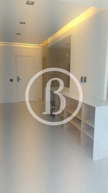 Conheça SALA do imóvel - Apartamento 2 quartos à venda Barra da Tijuca, Rio de Janeiro - R$ 1.680.000 - BFAP20474 - 6 SALA - 6