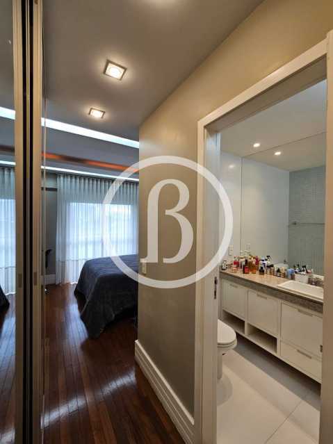 1° SUÍTE - 13