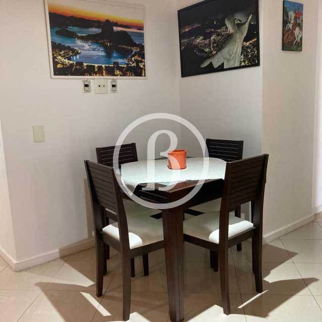 SALA OUTRO ÃNGULO - 11