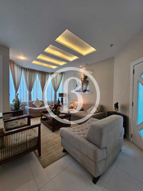 SALA - 9