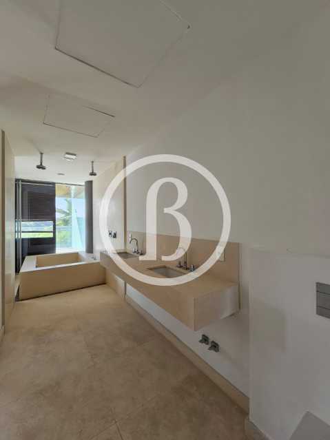 BANHEIRO SUITE MASTER OUTRO  - 14