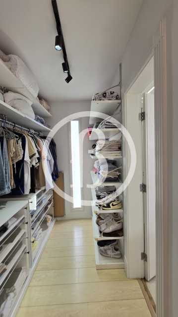 CLOSET - 17
