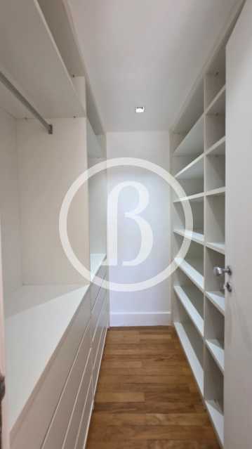 Conheça CLOSET SUITE do imóvel - Cobertura 4 quartos à venda Barra da Tijuca, Rio de Janeiro - R$ 5.700.000 - BFCO40092 - 13 CLOSET SUITE - 13