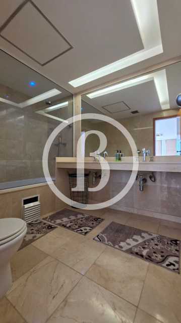 Conheça BANHEIRO do imóvel - Cobertura 4 quartos à venda Barra da Tijuca, Rio de Janeiro - R$ 5.700.000 - BFCO40092 - 17 BANHEIRO - 17