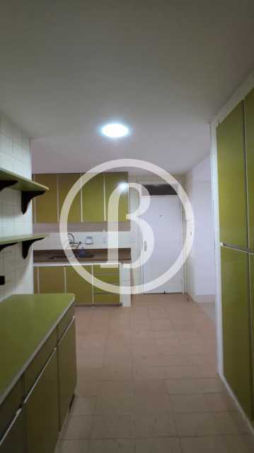COZINHA OUTRO ÂNGULO - 19