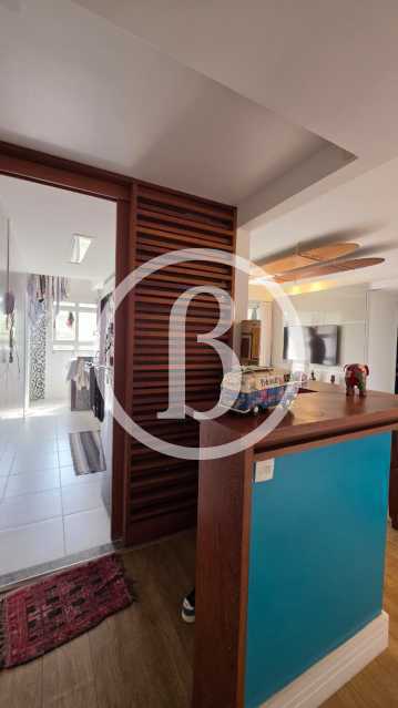 Conheça SALA OUTRO ÂNGULO do imóvel - Apartamento 3 quartos à venda Barra da Tijuca, Rio de Janeiro - R$ 1.400.000 - BFAP30539 - 8 SALA OUTRO ÂNGULO - 8